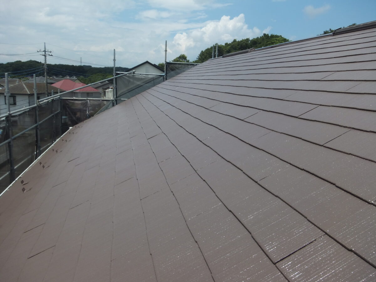 東京都練馬区　屋根仕上げ塗装　屋根の印象で外観の雰囲気もガラッと変わる！