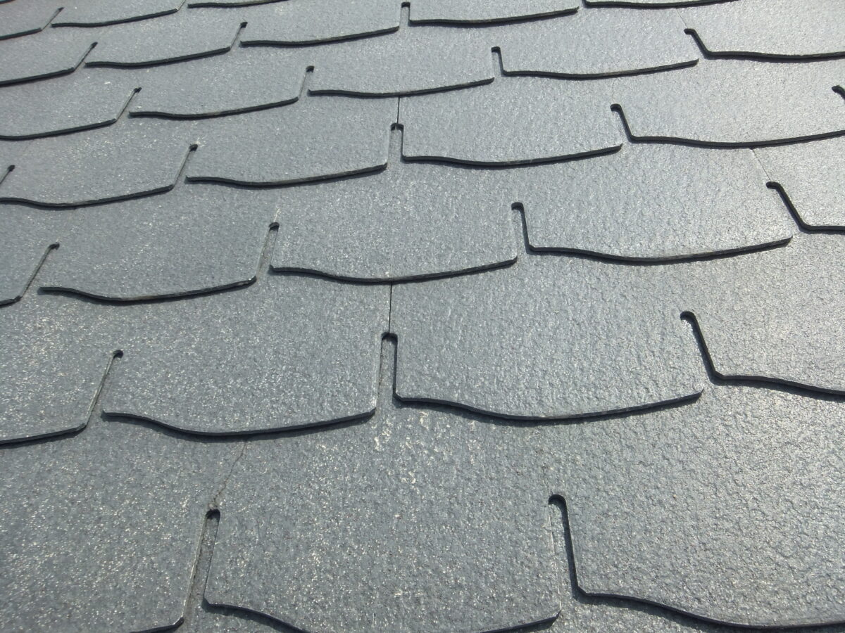 東京都練馬区　屋根塗装のはじめの作業、高圧洗浄とは？
