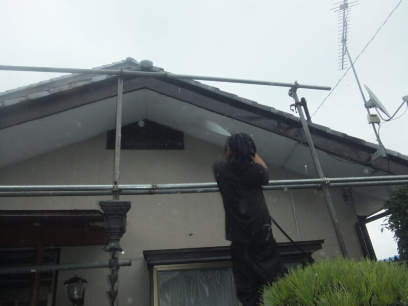 東京都武蔵野市　外壁塗装工事の高圧洗浄を行いました！建物を洗浄する理由とは？