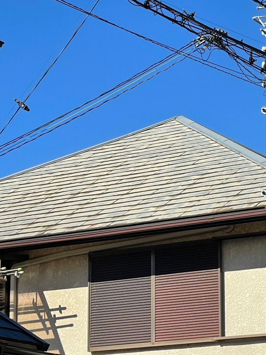 東京都練馬区　Y様邸　外壁塗装・屋根塗装工事　施工前の屋根