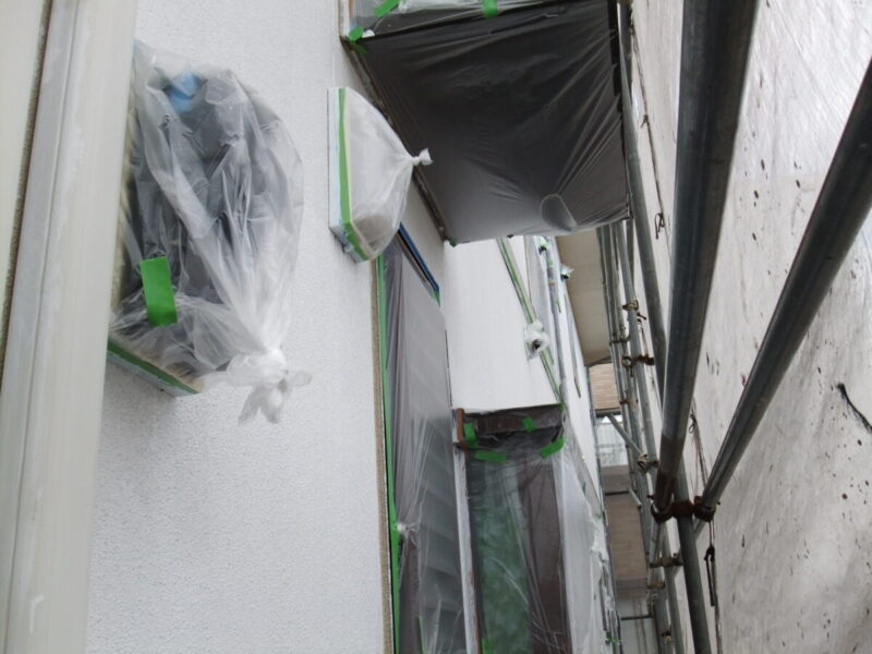 東京都武蔵野市　外壁塗装工事　現場養生　付帯部水切り塗装