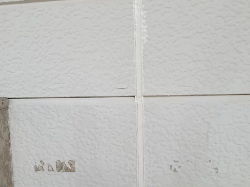 東京都練馬区　アパート屋根・外壁塗装工事　外壁目地　新規コーキング打設〜仕上げまで