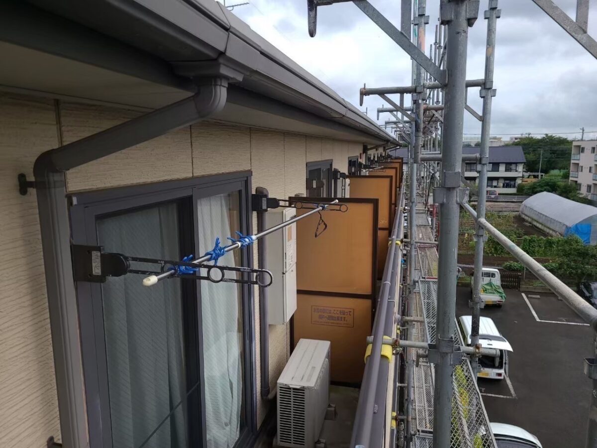東京都立川市　マンション外壁塗装工事　足場組み立て設置