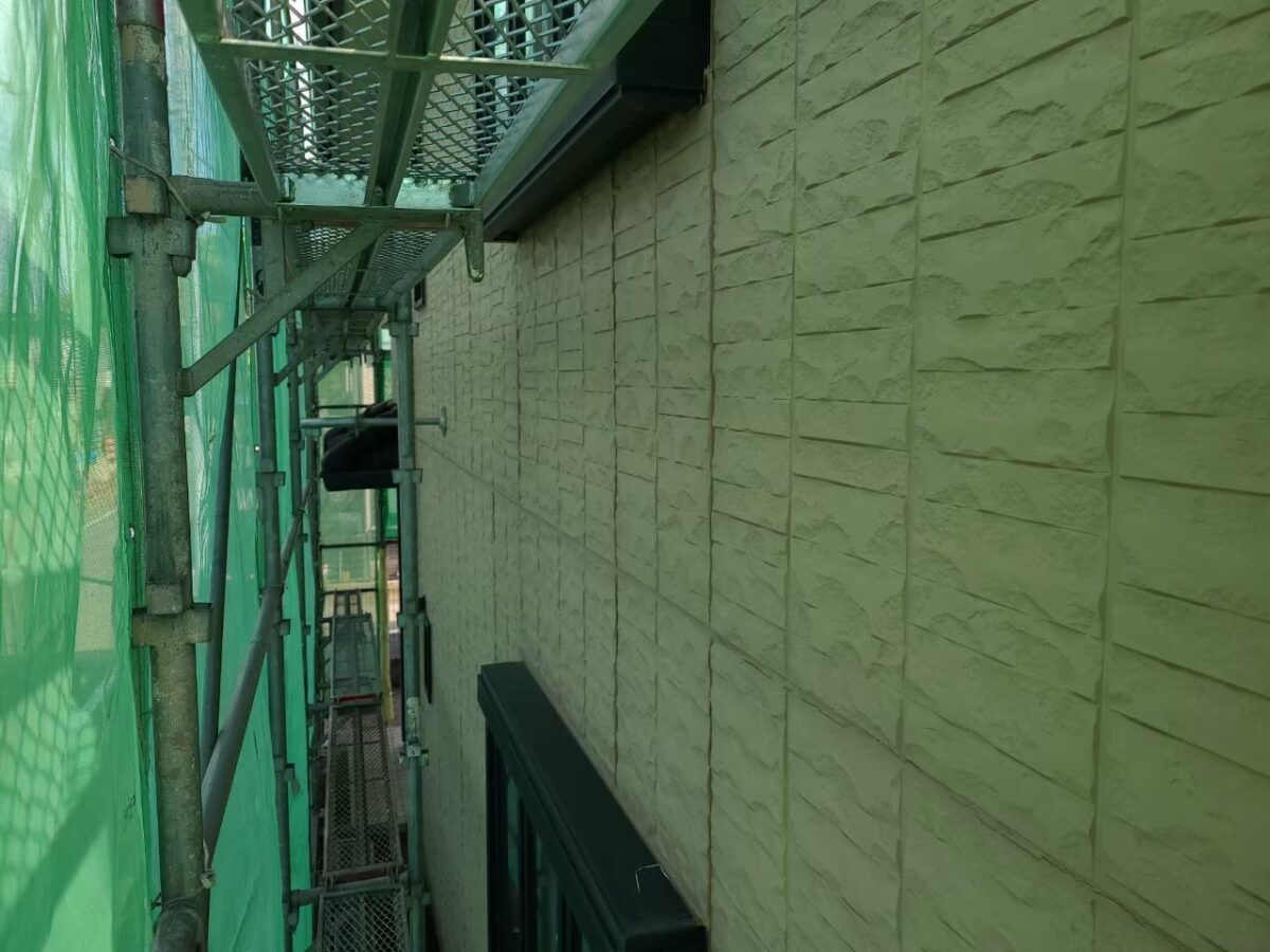 東京都練馬区　アパート外壁・屋根塗装工事　足場組立設置