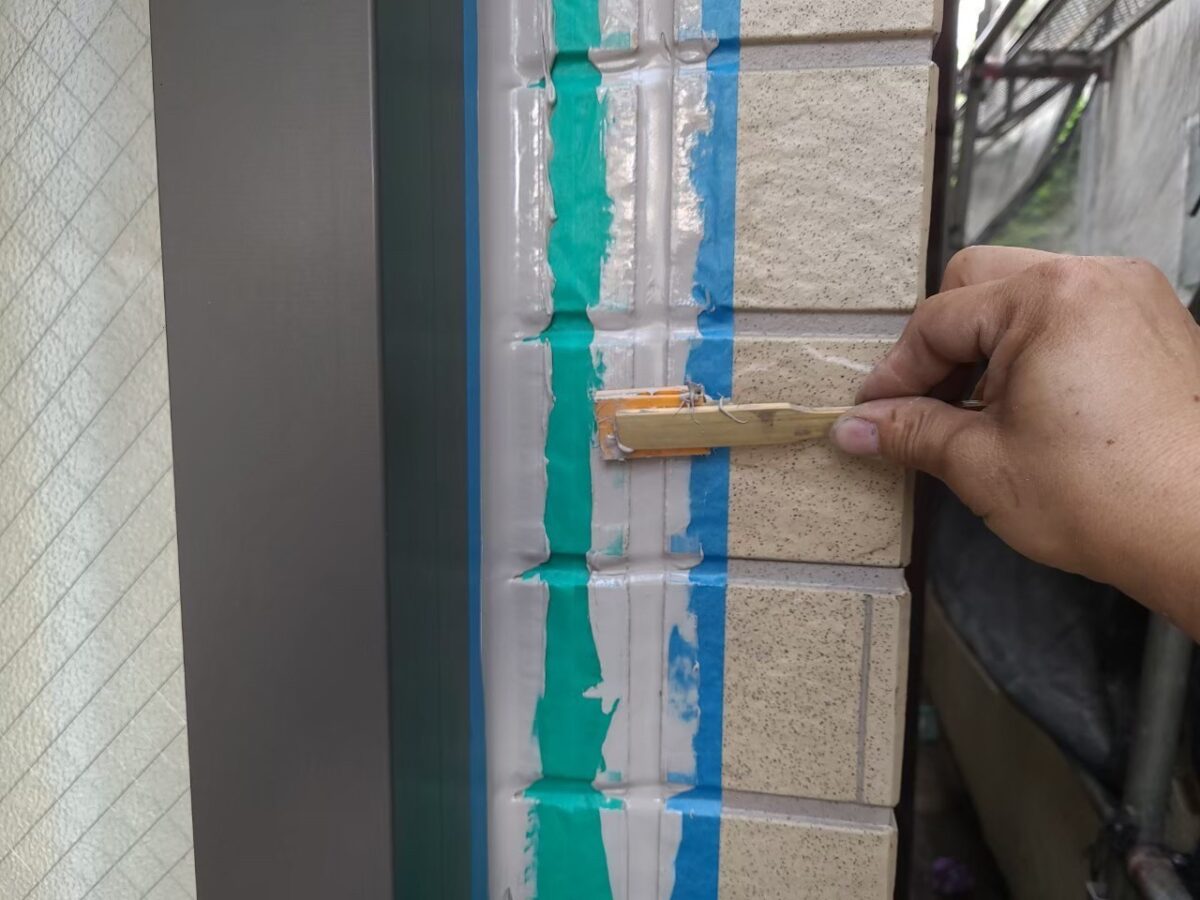 東京都練馬区　屋根・外壁塗装工事　外壁目地コーキング打ち替え工事　新規コーキング充填