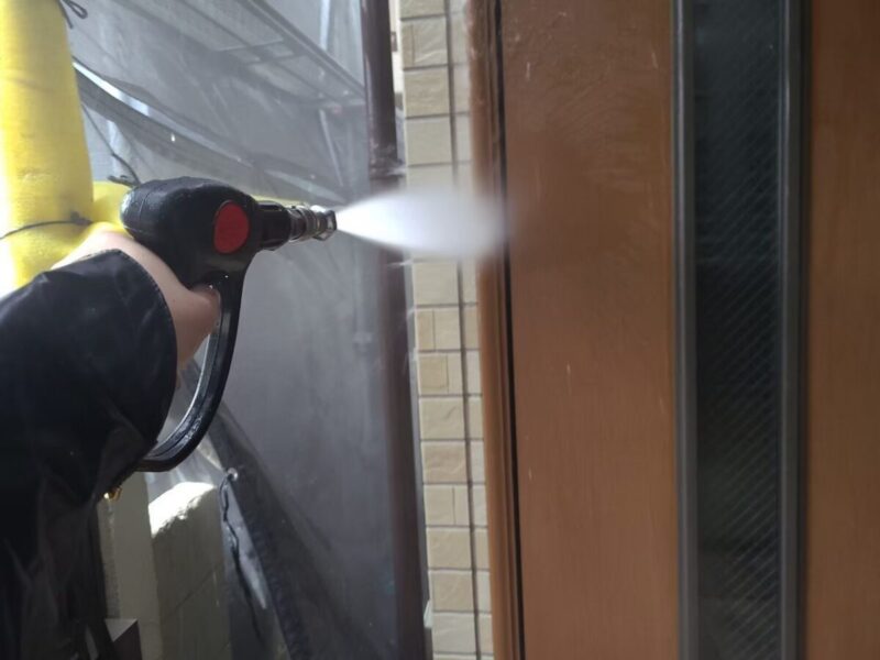 東京都練馬区　屋根・外壁塗装工事　塗装しないところも洗浄しましょう！
