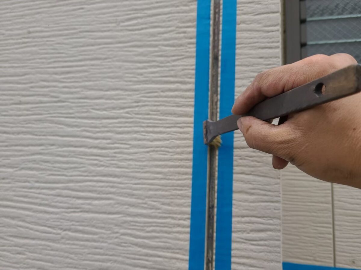東京都練馬区　屋根・外壁塗装工事　外壁目地コーキング打ち替え工事　新規コーキング充填