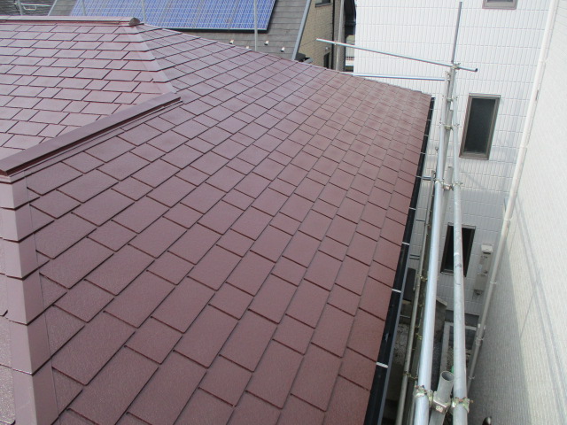東京都練馬区　屋根塗装工事　屋根塗装も下塗り・中塗り・上塗りの3回塗りが大切！