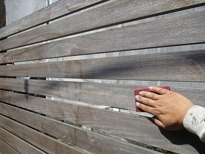 東京都武蔵野市　外壁塗装工事　造作フェンスを塗装しました！