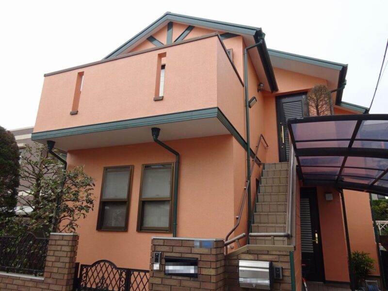 東京都武蔵野市　I様邸　屋根塗装・外壁塗装工事　外壁塗装の施工前と施工後