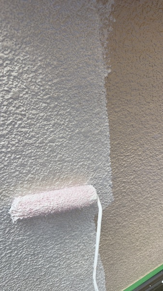 外壁を下塗りして下地調整しました！｜東京都練馬区関町北