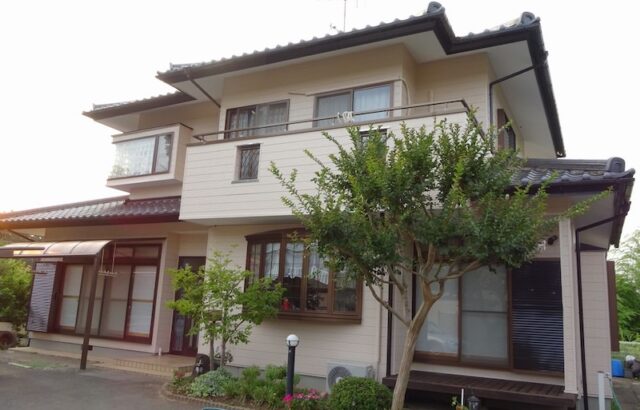 東京都練馬区 M様邸 外壁塗装工事「ていねいに塗装してくれて家がとてもきれいになりました」