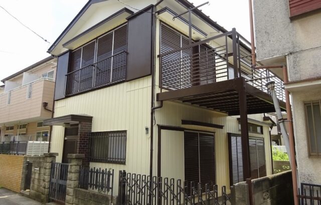 東京都練馬区 H様邸 屋根塗装・外壁塗装工事「毎日、職人さんが丁寧に塗装してくれて、建物がきれいになりました」