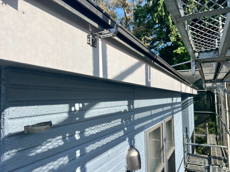 雨樋交換工事 既存雨樋解体撤去〜軒樋吊り金具の取り付けまでをレポート！｜東京都練馬区
