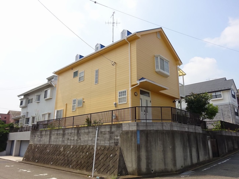 塗装工事をご計画中なら屋根と外壁のセットがおすすめです！｜東京都武蔵野市