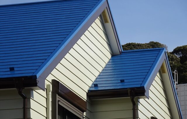 スレートの塗装は縁切りが非常に重要な工程！｜東京都武蔵野市