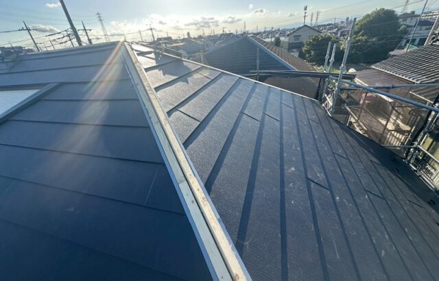 東京都練馬区西大泉｜錆びにくく高耐久なガルバリウム鋼板の屋根材を採用しました！